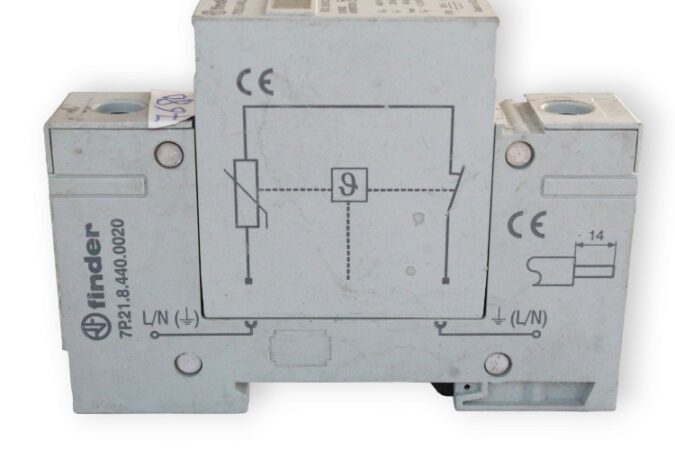 finder-7P.20.8.440.0020-surge-arrester-(used)-2