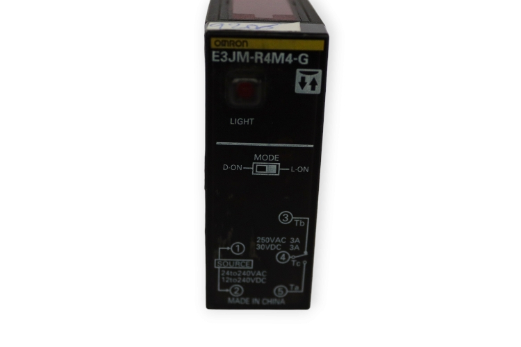 omron-e3jm-r4m4-g-photoelectric-retro-reflective-sensor-2