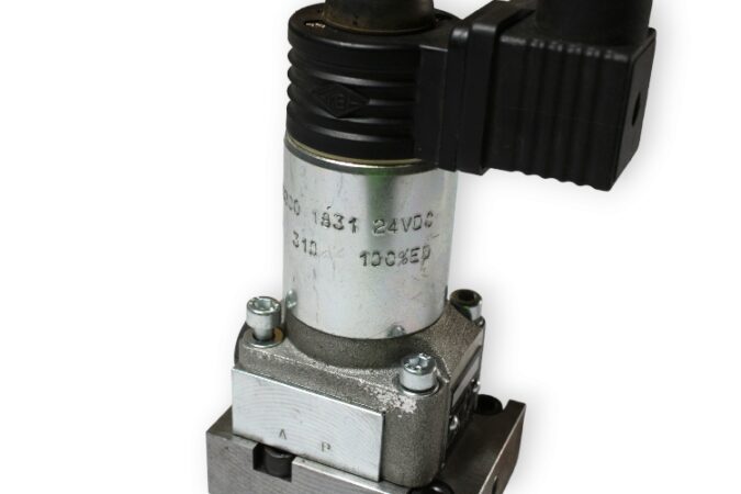 hawe-ngz-3-1-a-24-directional-seated-valve-used-4