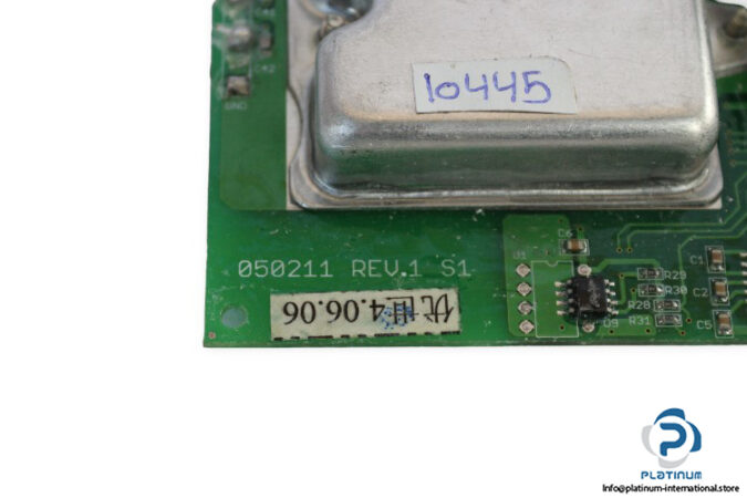 050211-circuit-board-(used)-1