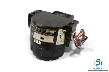 133-ashcroft-b7-32-s-x07-xjl-explosion-proof-pressure-switch-1