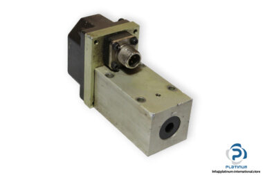 2B-2509-servo-valve-(used)