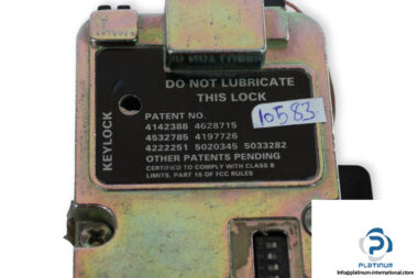 4142388-4628715-wheel-lock-(used)-1