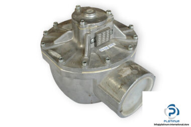 8290900-1016-pneumatic-valve-(used)