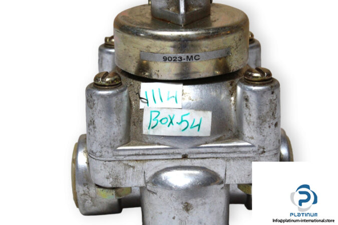 9023-MC-barksdale-directional-control-valve-(used)-2