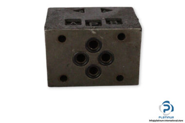 Atos-DHE.711_30-solenoid-operated-directional-valve-(used)-1