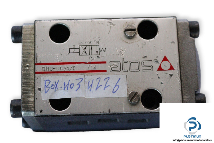 Atos-DHU-0631_2_14-solenoid-operated-directional-valve-without-coil-(used)-1