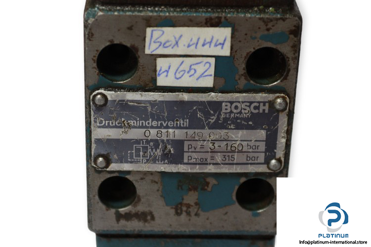 Bosch-0-811-149-003-pressure-reducing-valve-(used)-1