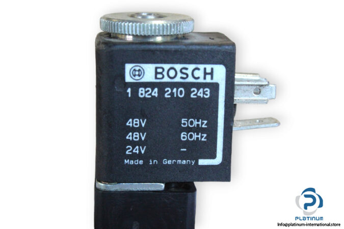 Bosch-0-821-300-932-pressure-regulator-(used)-2