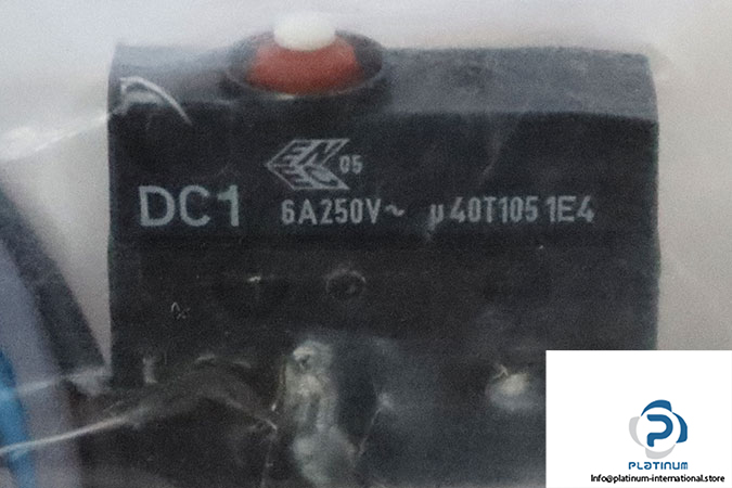 DC1-subminiature-switch-(new)-1