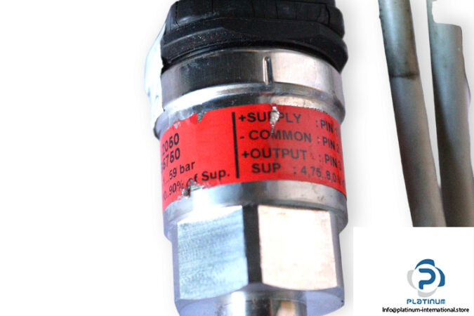 Danfoss-AKS-2050-pressure-transmitter-(used)-2