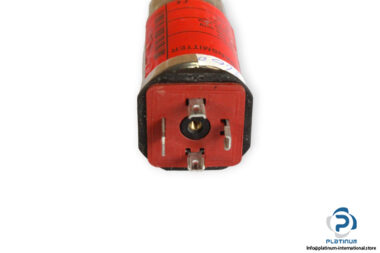 Danfoss-AKS-33-060G2050-pressure-transmitter-(used)-1