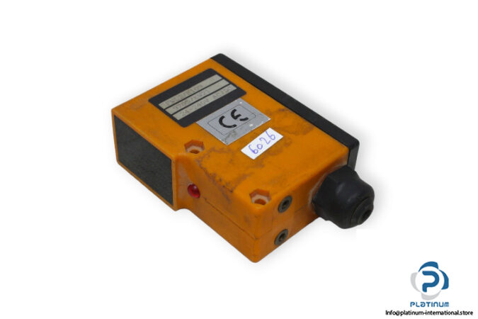 FWL2_K109-photoelectric-sensor-used