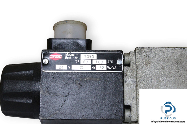 Herion-S6VH10G0190014M0-solenoid-operated-directional-valve-(used)-1