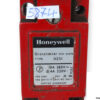 Honeywell-3IZSI-limit-switch-(used)-1