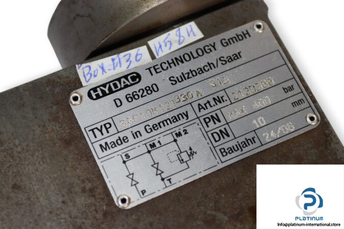 Hydac-SAF10M12T330A-safety-and-shut-off-block-(used)-3