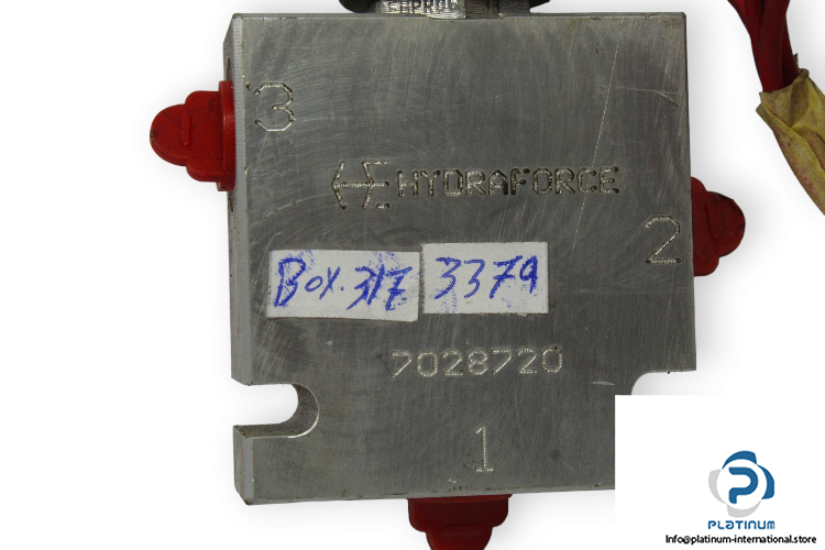 Hydraforce-7028720-cartridge-valve-(used)-1