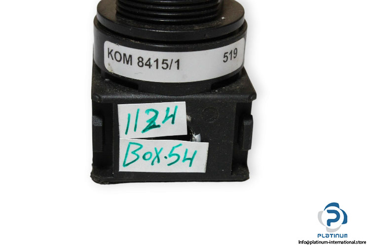 KOM-8415_1-pressure-regulator-used-2
