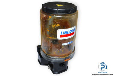 Lincoln-P203-8XLBO-2K6-24-2-lubrication-pump-(used)