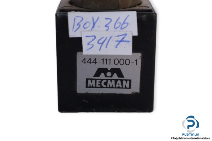 Mecman-444-111-000-1-pneumatic-valve-(used)-1