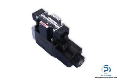 Nachi-SS-G01-A8X0-R-C230-20-solenoid-operated-directional-valve-(used)