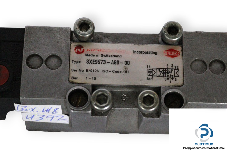Norgren-SXE9573-A80-00-single-solenoid-valve-(used)-1