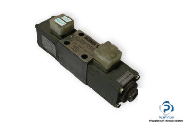 Orsta-TGL-26-223_60-solenoid-operated-directional-valve-with-solenoid-coil-(used)