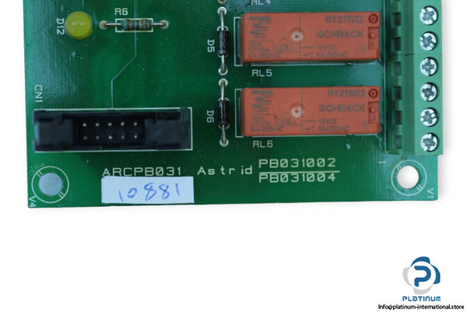 PB031002-circuit-board-(New)-2