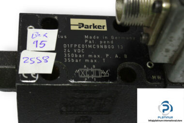 Parker-D1FPE01MC9NB00-13-direct-operated-proportional-directional-control-valve-(used)-1