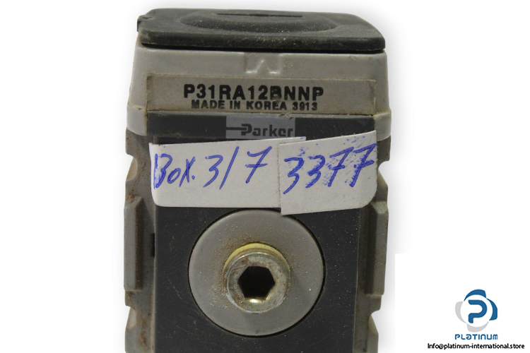 Parker-P31RA12BNNP-air-preparation-system-(used)-1