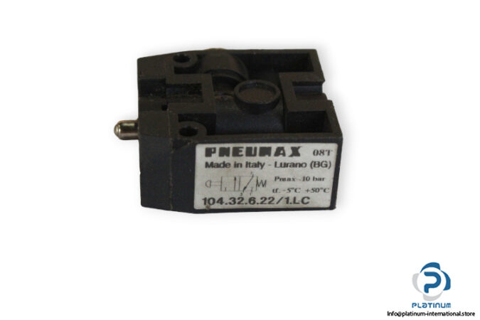 Pneumax-104.32.6.22_1.LC-mechanical-valve-(used)-1