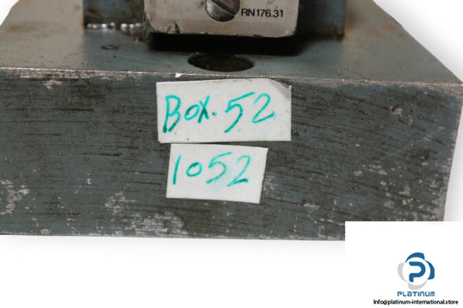 Rexroth-3SE6C20_315W220-50NZ4-directional-seat-valve-(used)-3