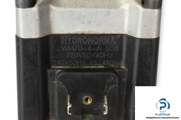 Rexroth-4-WE-10-E-21_AW-220-50-NZ5L-K45381_10_M15-solenoid-operated-directional-valve-(used)-1