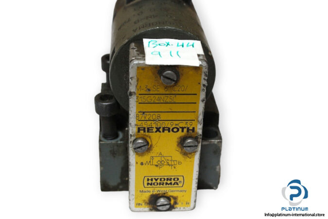 Rexroth-M-3SE-6-C20_315G24NZ5L-solenoid-operated-directional-valve-(used)-2