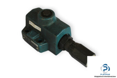 Rexroth-R900419827-pressure-reducing-valve-(used)