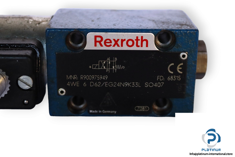 Rexroth-R900975949-directional-control-valve-(used)-1