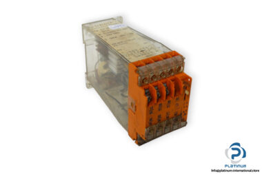 Schleicher-SSP-56-15314843-122-060-control-relay-(used)