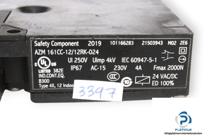 Schmersal-AZM-161CC-12_12RK-024-solenoid-interlock-(used)-2