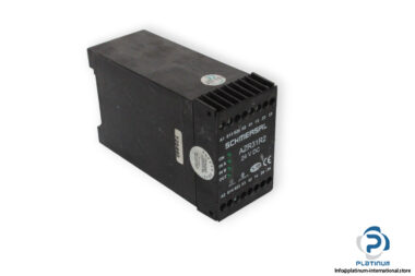 Schmersal-AZR31R2-safety-relay-(used)