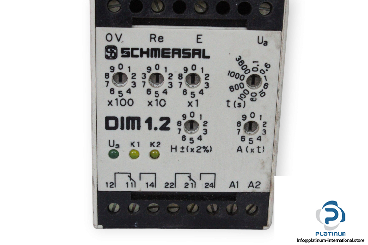 Schmersal-DIM-1.2_24-VDC_AC-motion-control-monitor-(used)-1