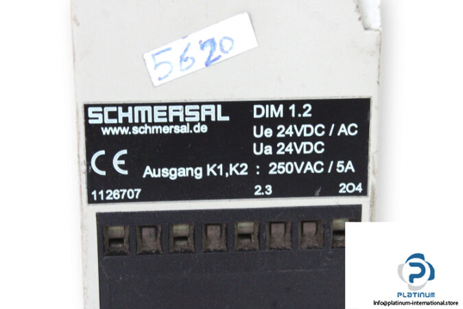 Schmersal-DIM-1.2_24-VDC_AC-motion-control-monitor-(used)-2