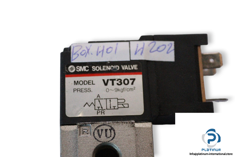 Smc-VT307-solenoid-valve-(used)-1