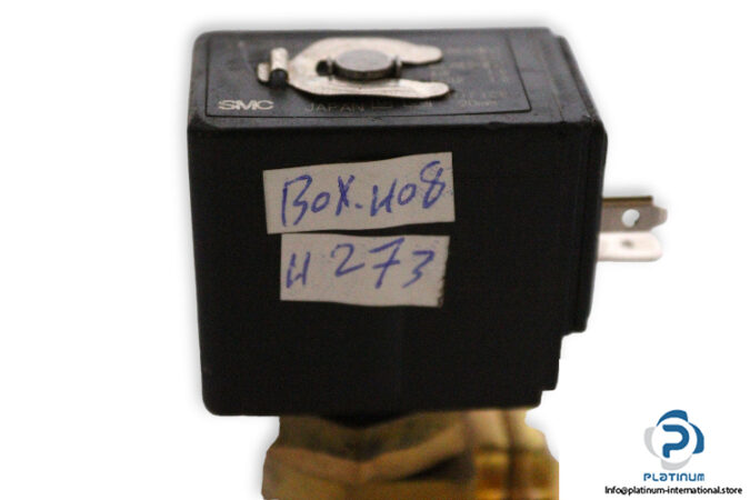 Smc-VXD2150-06-5DZ1-solenoid-valve-(used)-2