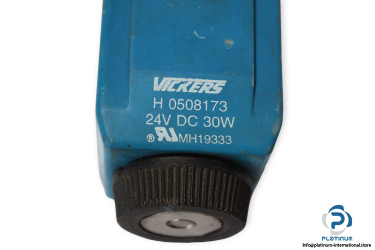 Vickers-DG4V-3-0C-M-FTJ-H7-60-solenoid-operated-directional-valve-(used)-1