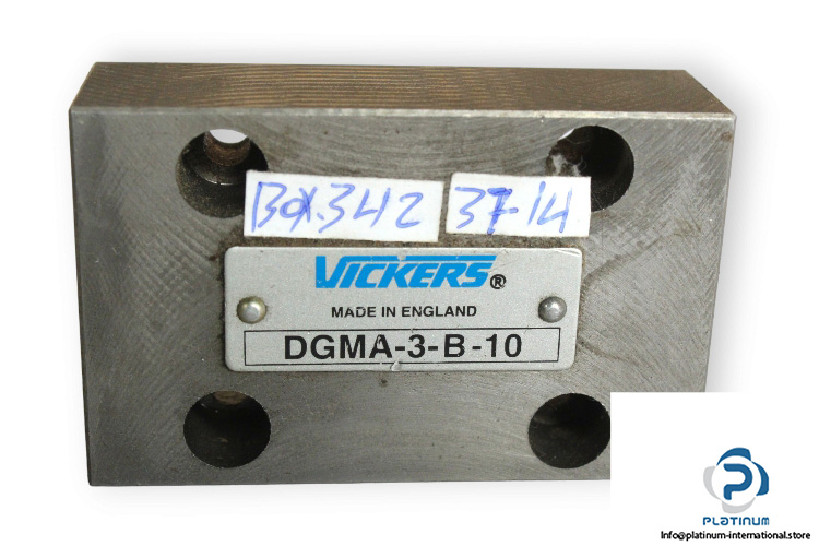 Vickers-DGMA-3-B-10-directional-valve-(used)-1
