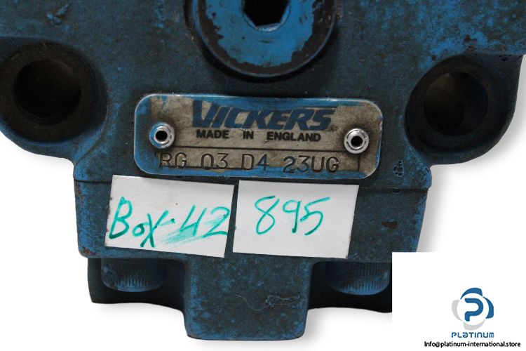 Vickers-RG-03-D4-23UG-pressure-control-valve-(used)-1
