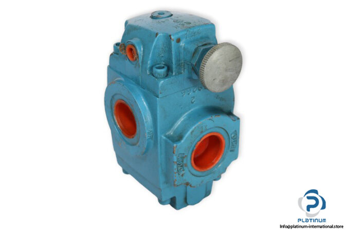 Vickers-XCT-10-3F-22UB-pressure-reducing-valve-(used)