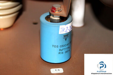 Vishay-TOS-0300-40-power-barrel-capacitor-(used)