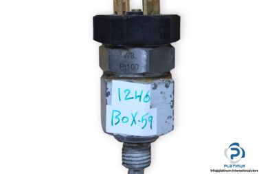 W8-PT100-pressure-switch-used-2