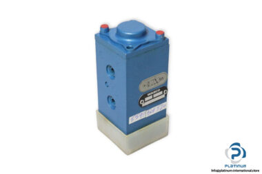 Wabco-3712052000-pneumatic-actuated-valve-(new)